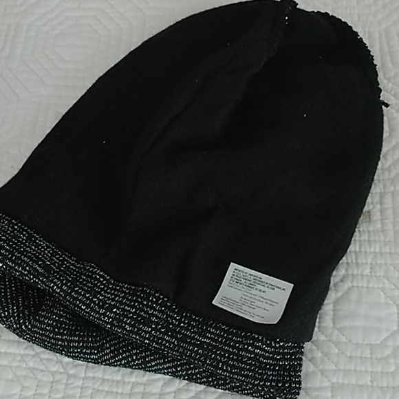 Set of two knit Hats Adult.  Pink Hat & Black Hat - Picture 9 of 11